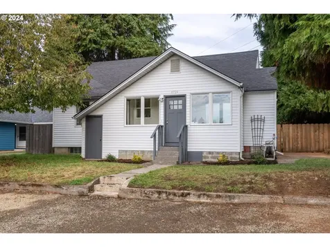 4719 NE 18th Court Vancouver WA 98663