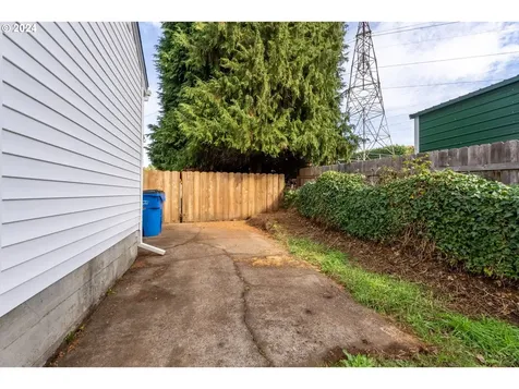 4719 NE 18th Court Vancouver WA 98663