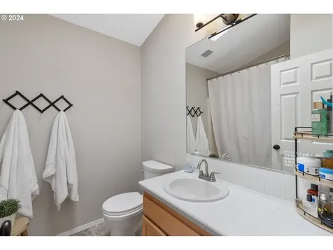 13508 Ne 2nd Court Vancouver WA 98685