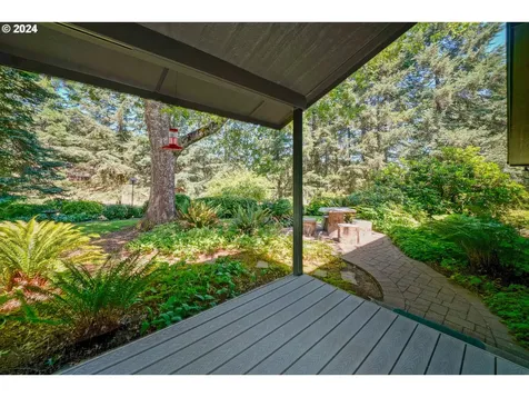 8177 Saghalie Drive S Salem OR 97306