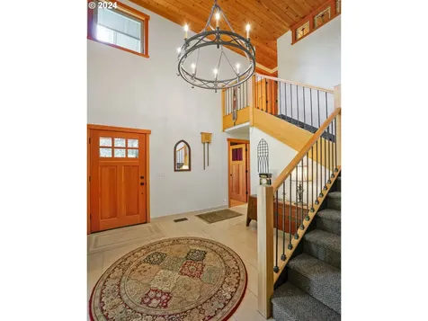 8177 Saghalie Drive S Salem OR 97306
