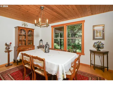 8177 Saghalie Drive S Salem OR 97306