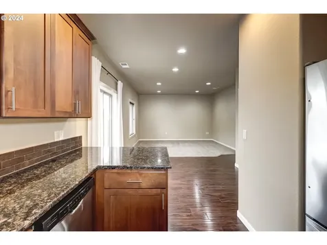 2743 Hidden Meadow Drive Mcminnville OR 97128