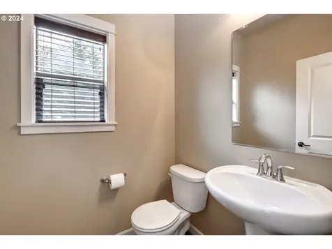 2743 Hidden Meadow Drive Mcminnville OR 97128