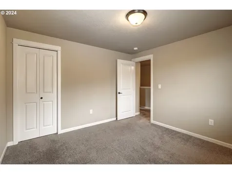 2743 Hidden Meadow Drive Mcminnville OR 97128