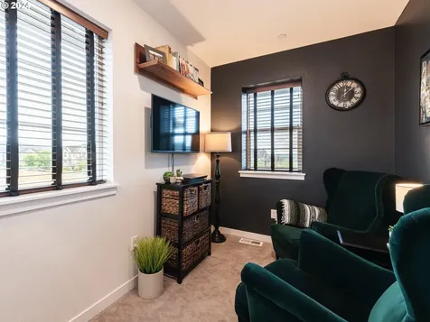 16052 NW Pristine Lane Portland OR 97229