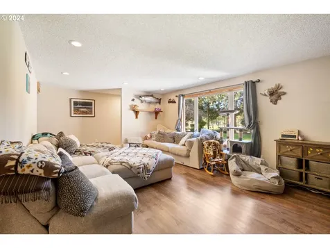 7655 Doughty Road Tillamook OR 97141