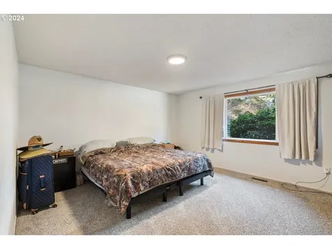 7655 Doughty Road Tillamook OR 97141