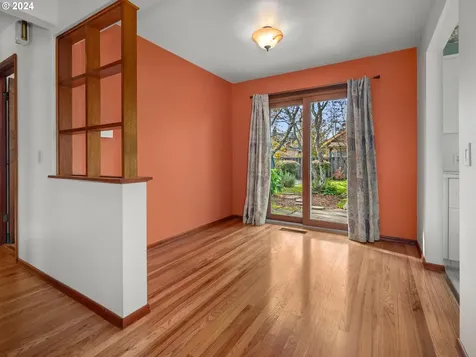 3005 SE 54th Avenue Portland OR 97206