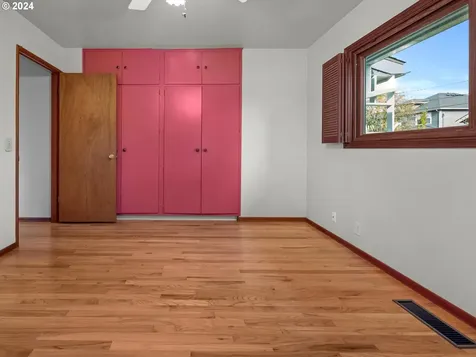 3005 SE 54th Avenue Portland OR 97206