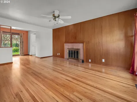 3005 SE 54th Avenue Portland OR 97206