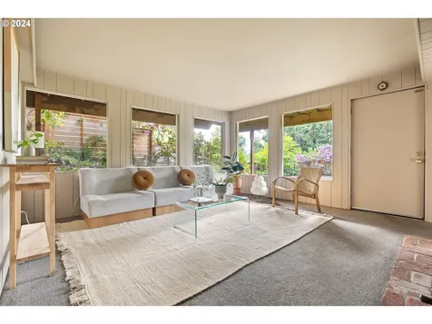 4239 Sw Altadena Avenue Portland OR 97239