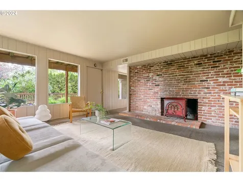 4239 Sw Altadena Avenue Portland OR 97239