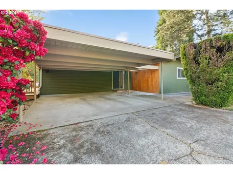 4239 Sw Altadena Avenue Portland OR 97239