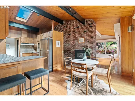 4239 Sw Altadena Avenue Portland OR 97239