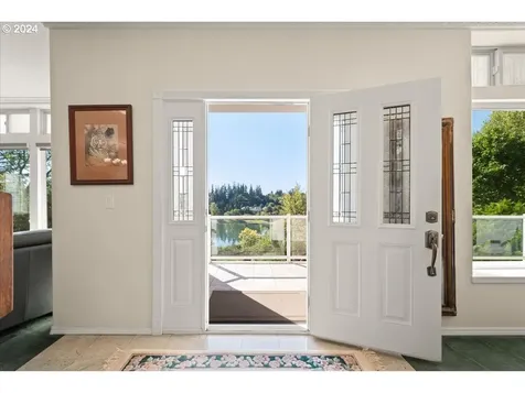 12220 NE Plantation Road Vancouver WA 98685