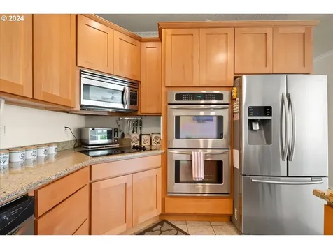 12220 NE Plantation Road Vancouver WA 98685