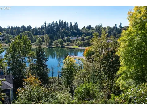 12220 NE Plantation Road Vancouver WA 98685