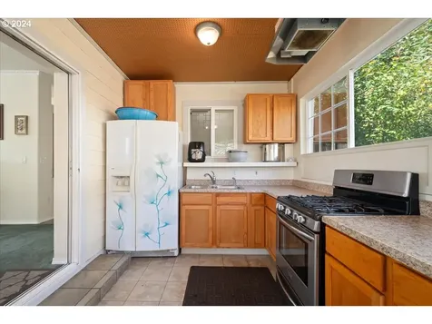 12220 NE Plantation Road Vancouver WA 98685