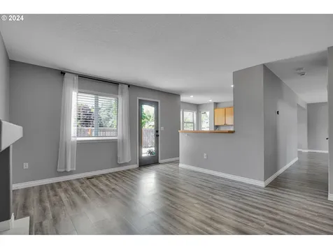 435 Reuter Lane Forest Grove OR 97116