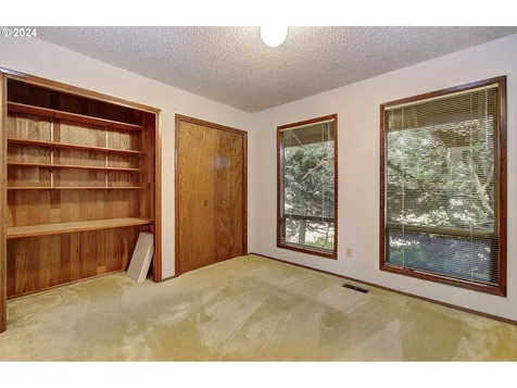 1802 Nw 75th Street Vancouver WA 98665
