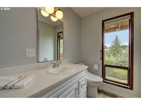 1802 Nw 75th Street Vancouver WA 98665