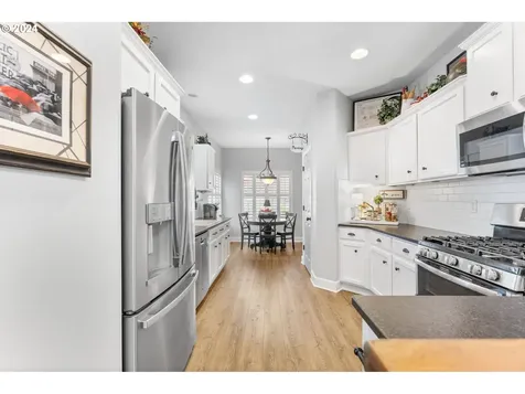 15686 SW Peachtree Drive Portland OR 97224