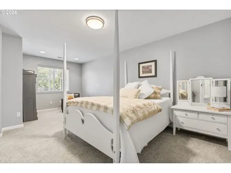 15686 SW Peachtree Drive Portland OR 97224