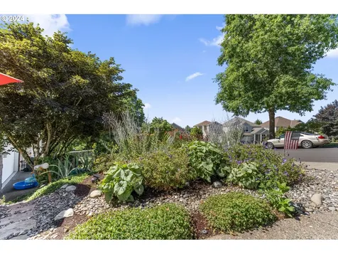 15686 SW Peachtree Drive Portland OR 97224
