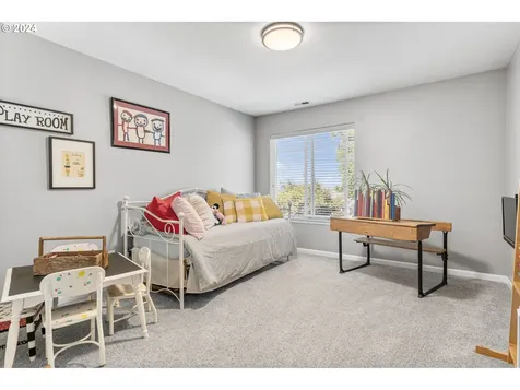 15686 SW Peachtree Drive Portland OR 97224