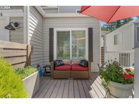 15686 SW Peachtree Drive Portland OR 97224