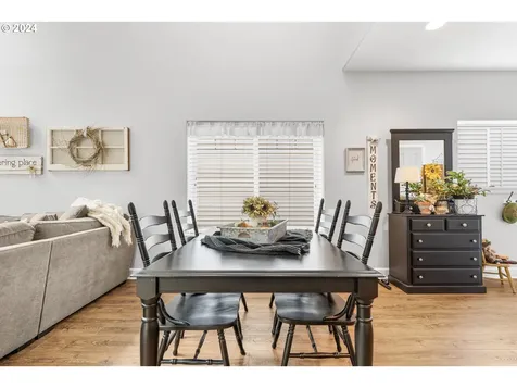 15686 SW Peachtree Drive Portland OR 97224
