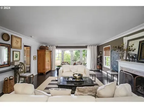 465 Lincoln Street S Salem OR 97302