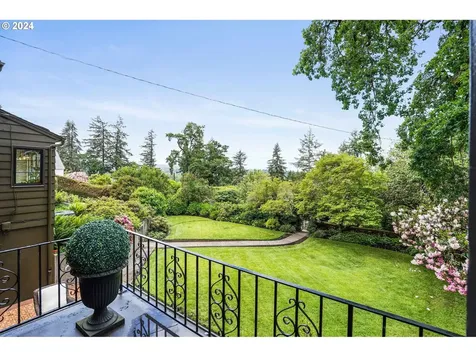 465 Lincoln Street S Salem OR 97302