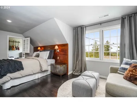 465 Lincoln Street S Salem OR 97302