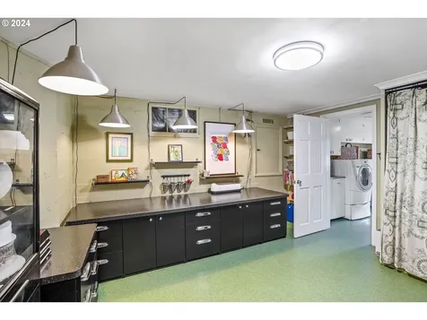 465 Lincoln Street S Salem OR 97302