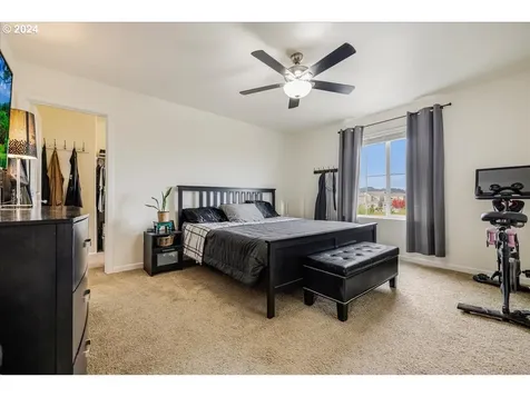 1940 NW 21st Street Mcminnville OR 97128