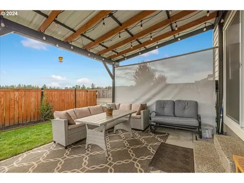 1940 NW 21st Street Mcminnville OR 97128