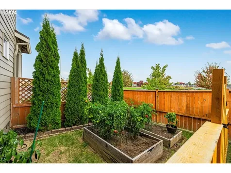 1940 NW 21st Street Mcminnville OR 97128