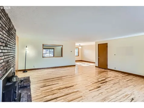 17450 SW Washington Court Beaverton OR 97078