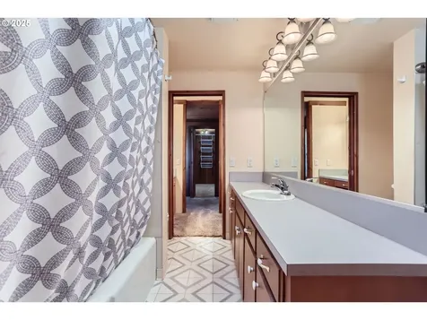 17450 SW Washington Court Beaverton OR 97078