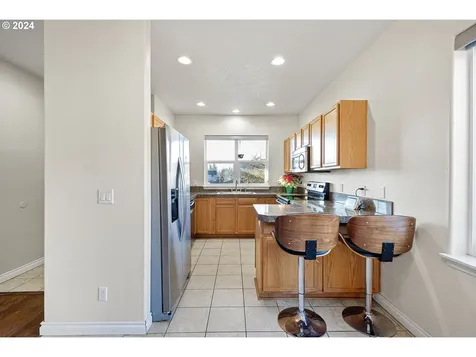 1529 S 59th Street Springfield OR 97478