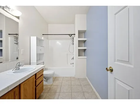 1529 S 59th Street Springfield OR 97478