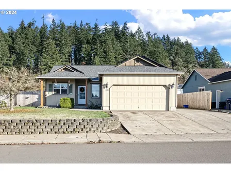 1529 S 59th Street Springfield OR 97478