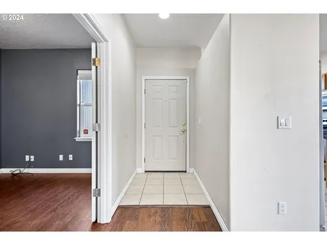 1529 S 59th Street Springfield OR 97478