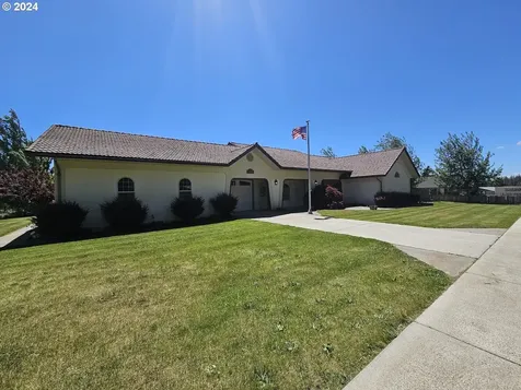 110 W Mckinley Street Goldendale WA 98620