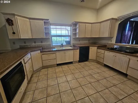 110 W Mckinley Street Goldendale WA 98620