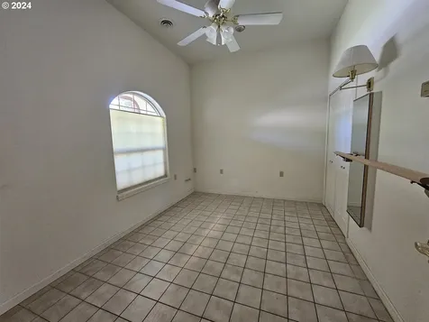 110 W Mckinley Street Goldendale WA 98620