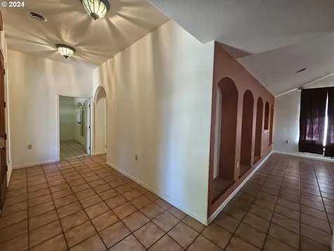 110 W Mckinley Street Goldendale WA 98620