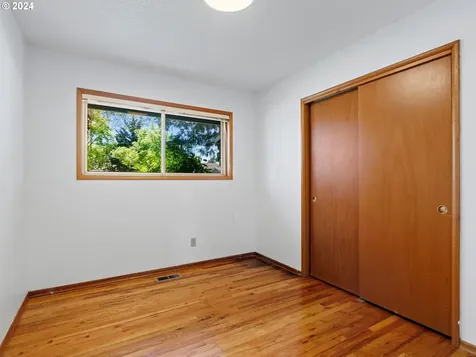 15109 Se Sherman Street Portland OR 97233